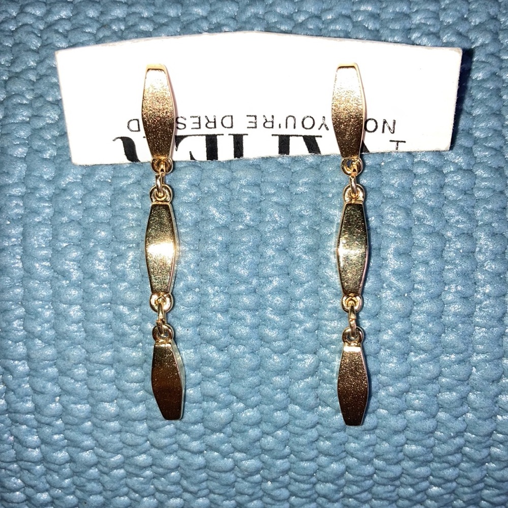 Vintage Napier 3-Tier Gold Tone Dangle Earrings